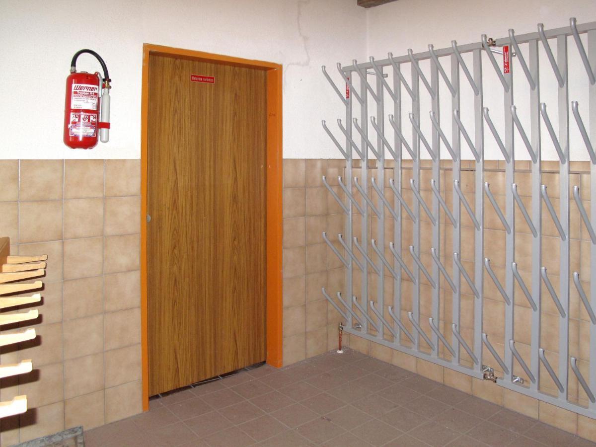 Apartment Burg Biedenegg- Sigwein - Fie205 By Interhome 弗利斯 外观 照片